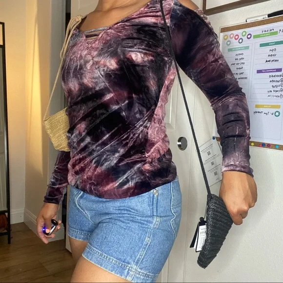 Purses - Picture 5 of 5